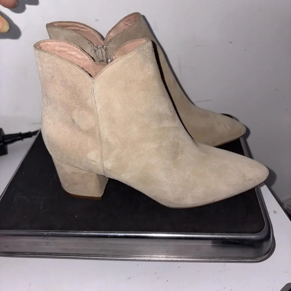 Cole Haan product pair